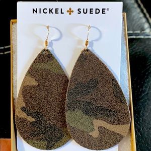 Nickel & Suede GUC Medium (1st generation) Camos.